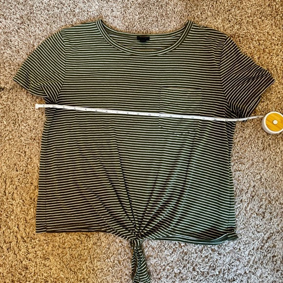 JCrew Green and White Striped Top | Tee | Cropped Tee Size Medium - Picture 10 of 13